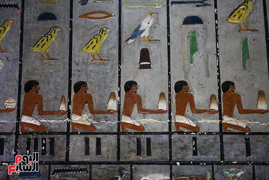 مقبرة خوى أحد النبلاء فى مصر  فى سقارة (23)
