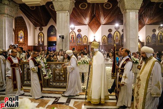 بدء قداس عيد القيامة (10) بدء قداس عيد القيامة (10)