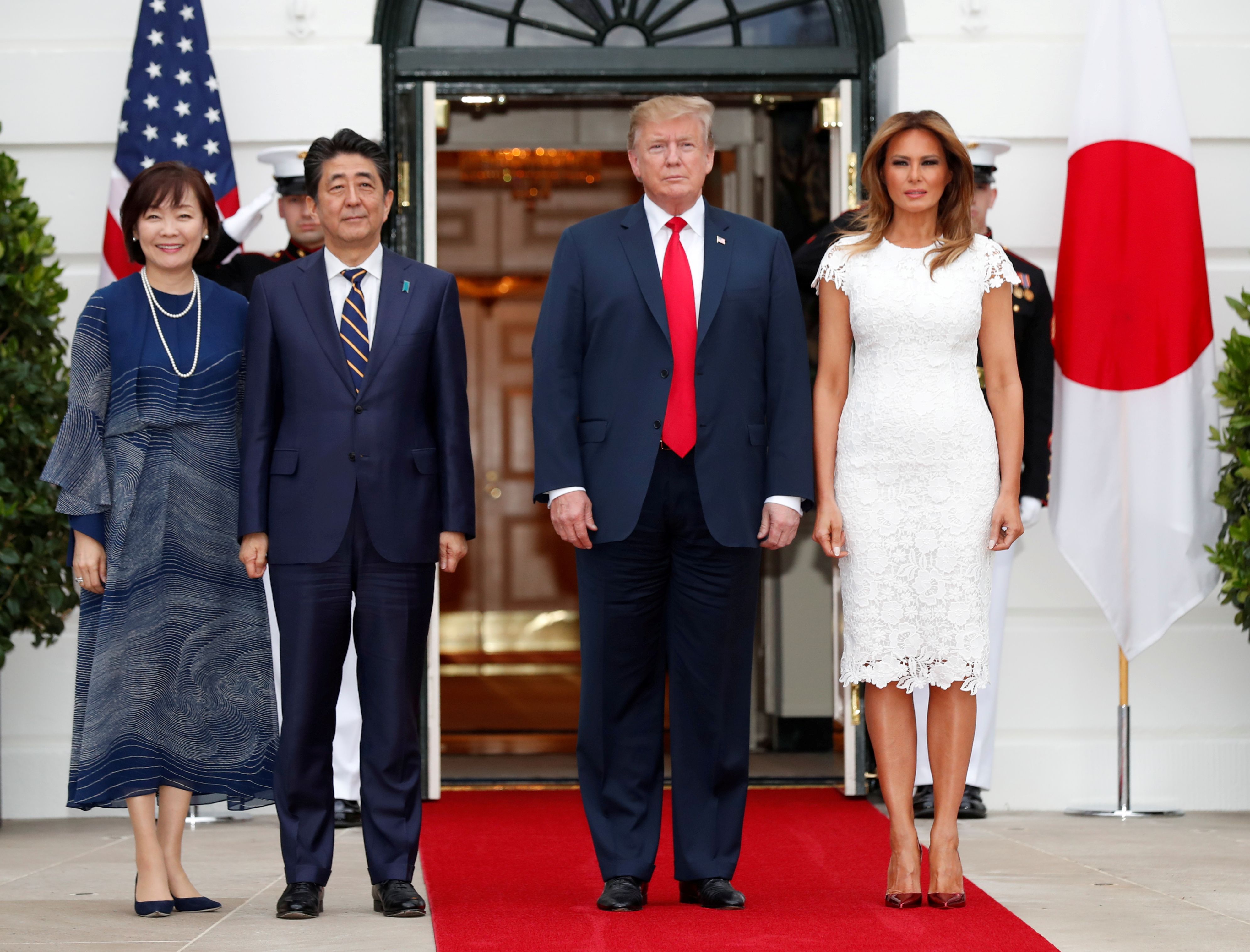 الرئيس الأمريكى ورئيس الوزراء اليابانى فى البيت الأبيض (4)