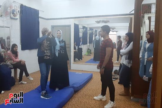 الننشاكو سلاح طالبات جامعة أسيوط لردع المتحرشين (21) الننشاكو سلاح طالبات جامعة أسيوط لردع المتحرشين (21)