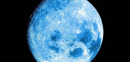 القمر الأزرق (3)