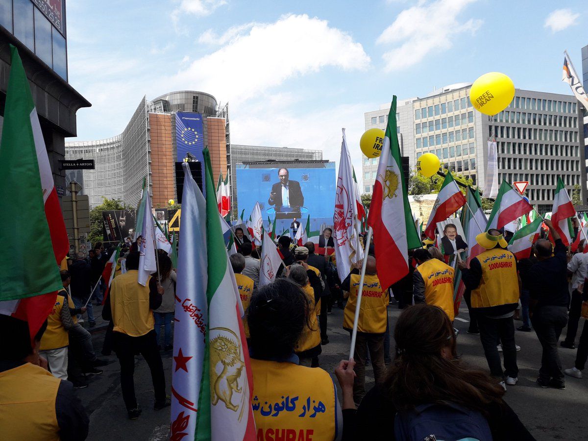 جانب آخر من مظاهرات المعارضة الإيرانية