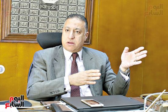 عماد الدين مصطفى خالد، رئيس مجلس إدارة الشركة القابضة للصناعات الكيماوية (2)