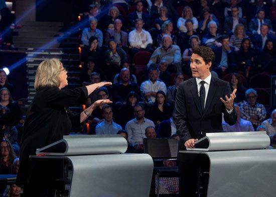 مناظرة ساخنة قبل الانتخابات الكندية
