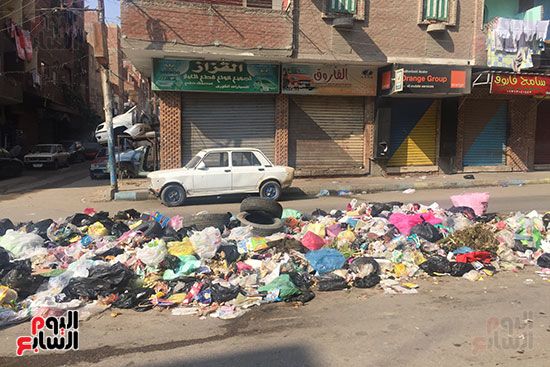 انتشار-القمامة-فى-شارع-هدى-شعراوى-بالإسماعيلية