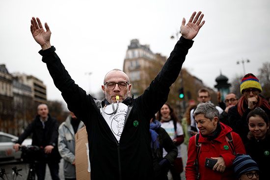 مسيرة احتجاجية فى باريس