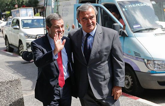 وزير خارجية أوروجواي الجديد إرنيستو تالفي ووزير الشؤون الداخلية الجديد خورخي لاراناجا