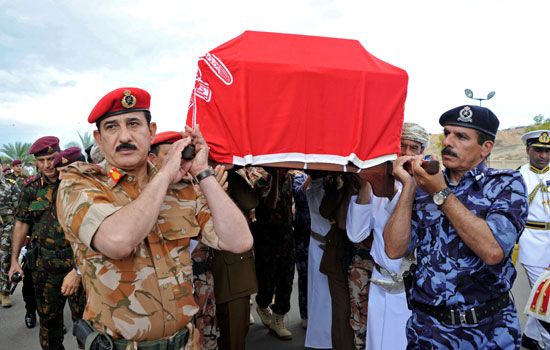 تشييع جثمان سلطان عمان إلى مثواه الاخير