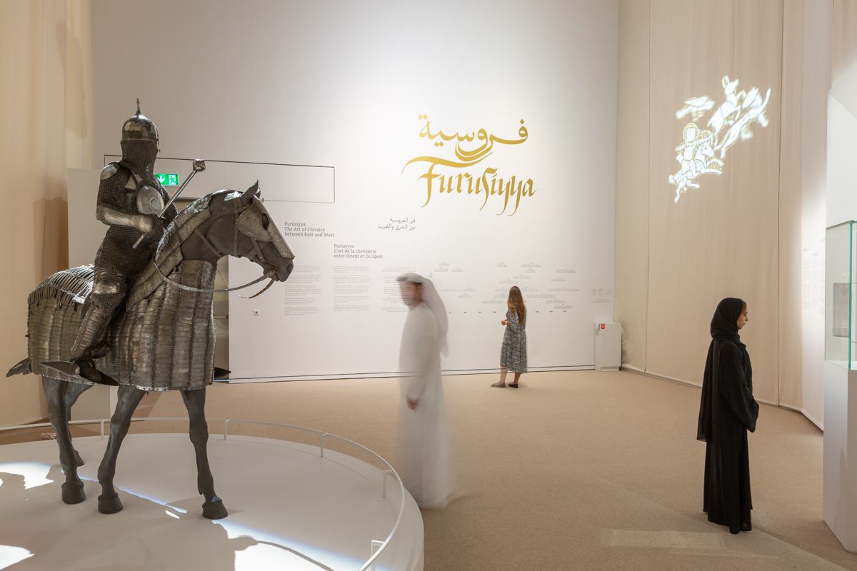 الفارس العربى فى معرض الفروسية فى متحف اللوفر أبوظبى