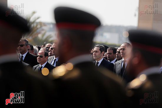 الرئيس السيسى خلال تشييع جنازة مبارك