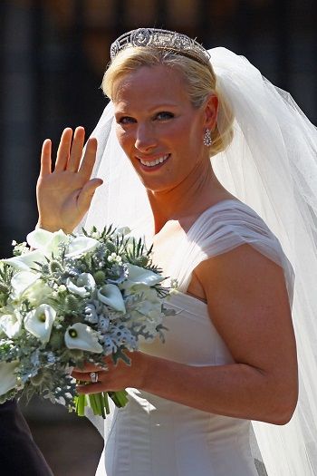 زارا فيليبس ترتدي التاج المتعرج في يوم زفافها