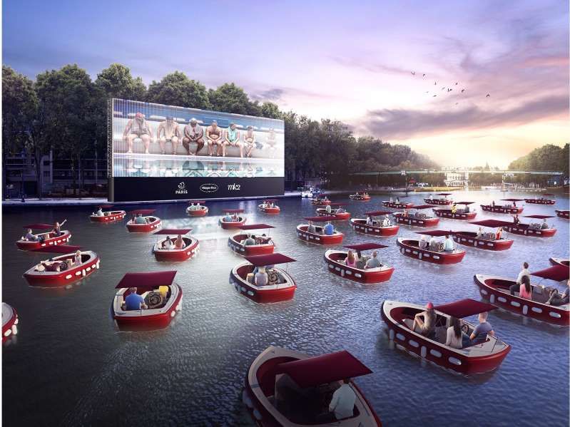 قاعات السينما على الماء فى فرنسا