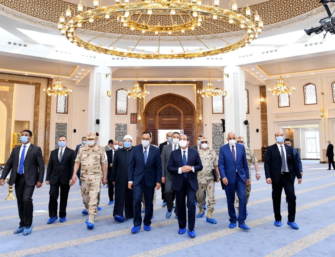 الرئيس السيسي يتفقد مسجد الفريق عبد المنعم رياض