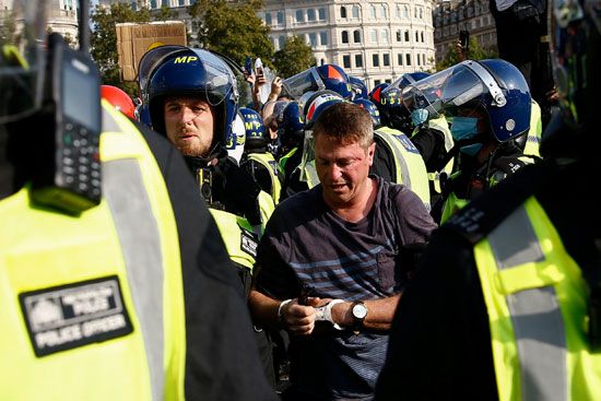 اعتقال في مظاهرات بريطانيا