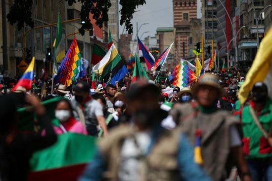 احتجاجات السكان الأصليين فى كولومبيا (1)