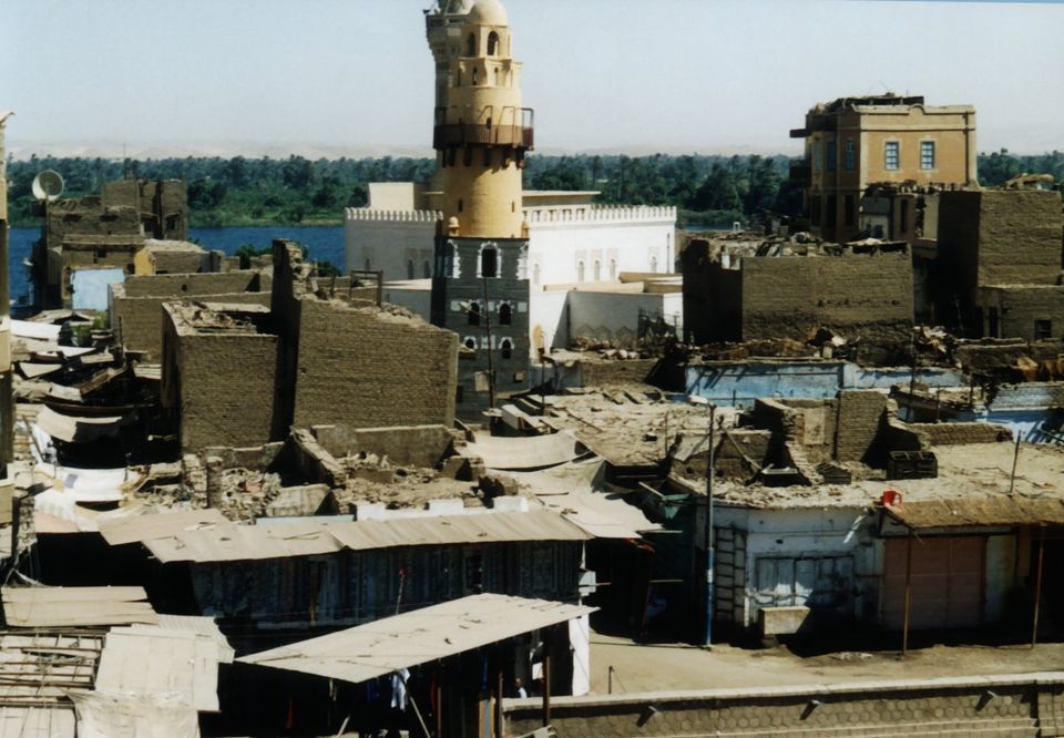 معبد خنوم الفرعونى بمدينة إسنا يشهد أكبر بمشروع قومى  (10)