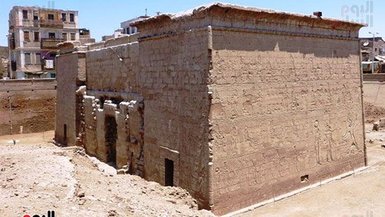 معبد خنوم الفرعونى بمدينة إسنا يشهد أكبر بمشروع قومى  (5)