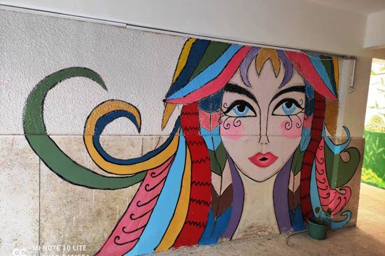 إبداع طلبة كلية التربية النوعية يزين جدران محافظة كفر الشيخ (22)