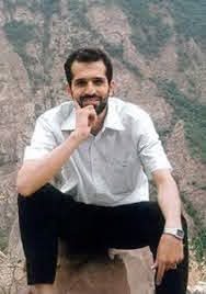 مصطفى أحمدي روشن