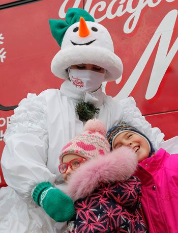2020-11-28T152611Z_727057645_RC2FCK9U5RR5_RTRMADP_3_HEALTH-CORONAVIRUS-RUSSIA-CHRISTMAS 2020-11-28T152611Z_727057645_RC2FCK9U5RR5_RTRMADP_3_HEALTH-CORONAVIRUS-RUSSIA-CHRISTMAS