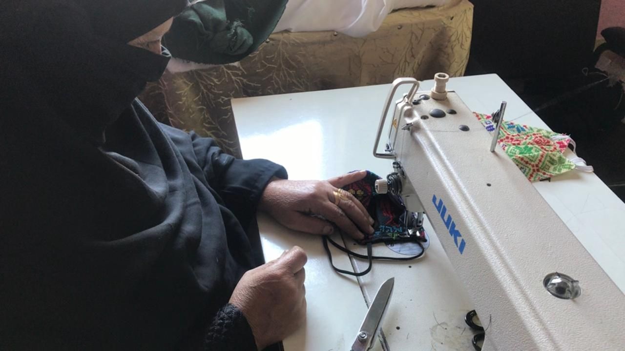 كمامات (17) كمامات (17)