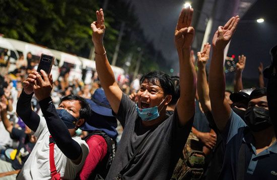 2020-11-29T135044Z_569081147_RC21DK9XKXJ6_RTRMADP_3_THAILAND-PROTESTS 2020-11-29T135044Z_569081147_RC21DK9XKXJ6_RTRMADP_3_THAILAND-PROTESTS