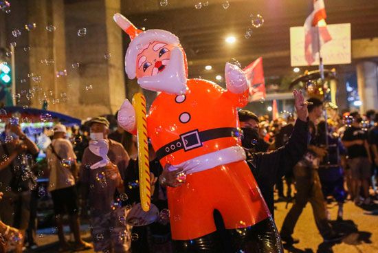 2020-11-28T130232Z_160121818_RC2DCK9EP4S8_RTRMADP_3_THAILAND-PROTESTS 2020-11-28T130232Z_160121818_RC2DCK9EP4S8_RTRMADP_3_THAILAND-PROTESTS