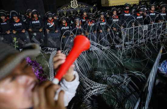 2020-11-29T134320Z_1988108904_RC21DK9QOBD6_RTRMADP_3_THAILAND-PROTESTS 2020-11-29T134320Z_1988108904_RC21DK9QOBD6_RTRMADP_3_THAILAND-PROTESTS