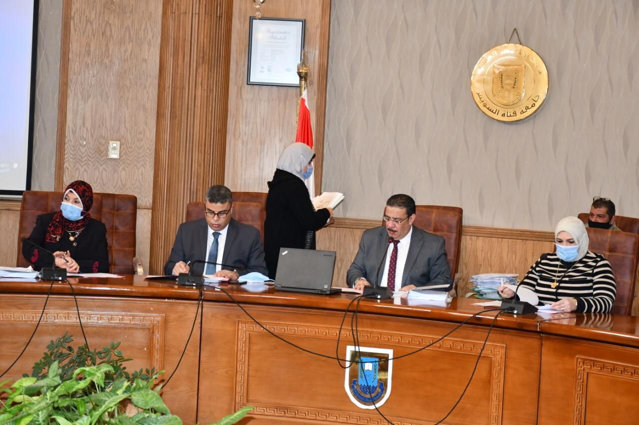 جامعات مصر تناقش الاستعداد لامتحانات الفصل الدراسى الأول (2)