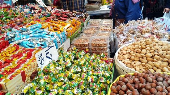 حلويات-وياميش-في-أسواق-الاسكندرية
