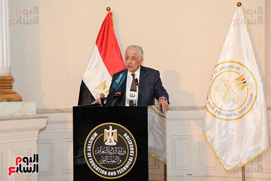 الدكتور طارق شوقى وزير التربية والتعليم (1)