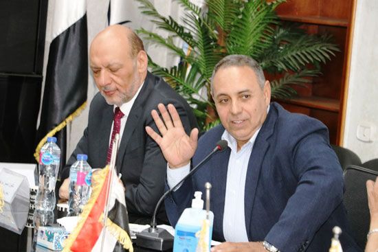 اجتماع المكتب التنفيذى لتحالف الأحزاب المصرية (3)