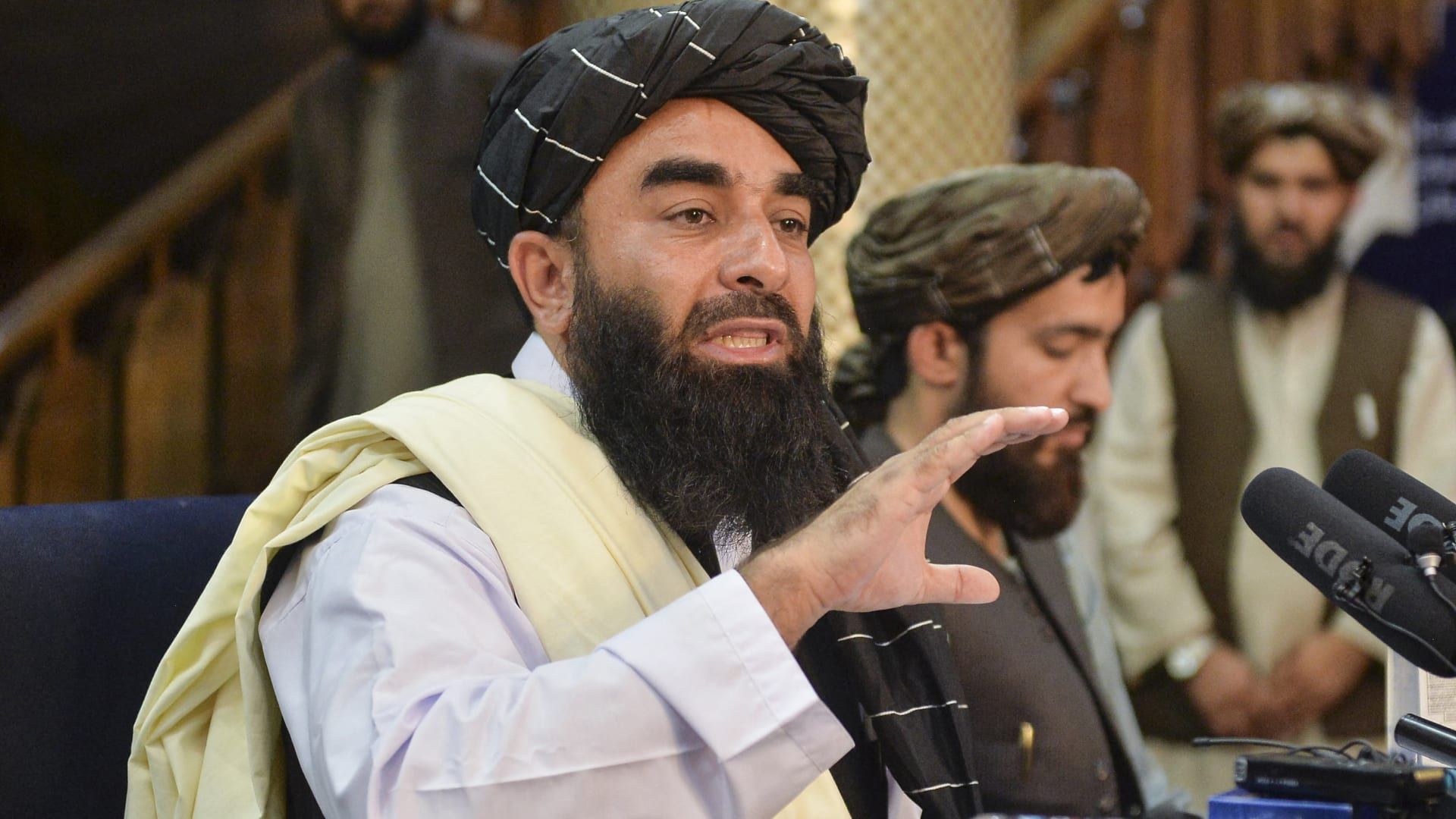 المتحدث باسم طالبان ذبيح الله مجاهد