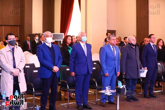 مؤتمر مستقبل الصناعة المصرية فى ظل التحولات العالمية (27)