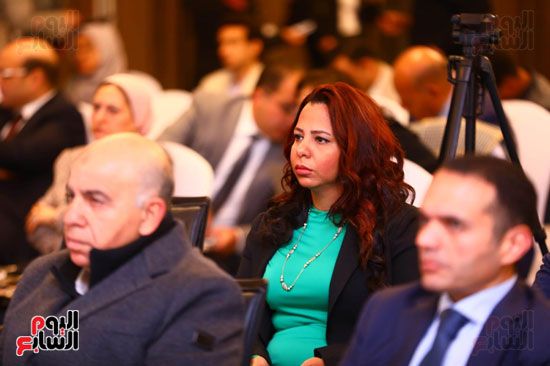 مؤتمر مستقبل الصناعة المصرية فى ظل التحولات العالمية (28)