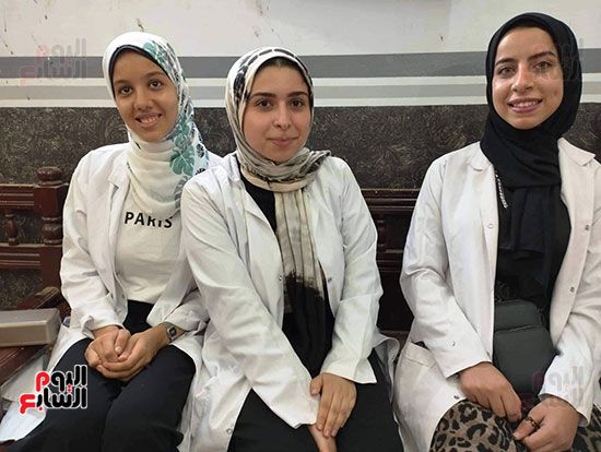 175041-الطاقم-الطبى-المشارك-فى-الحملة-من-شباب-القرية 175041-الطاقم-الطبى-المشارك-فى-الحملة-من-شباب-القرية
