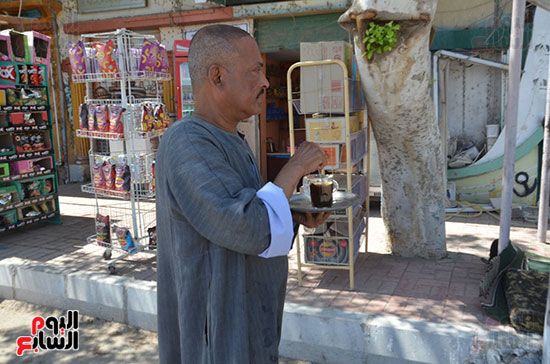 الحاج-السيد-مصاب-بفقدان-البصر-متلازمة-بهجت-من-27-سنة الحاج-السيد-مصاب-بفقدان-البصر-متلازمة-بهجت-من-27-سنة