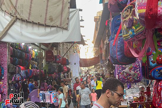 سوق الإسكندرية لبيع المستلزمات المدرسية (2)