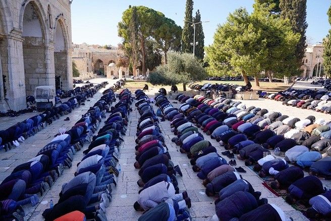 صلاة الجمعة في الأقصى صلاة الجمعة في الأقصى