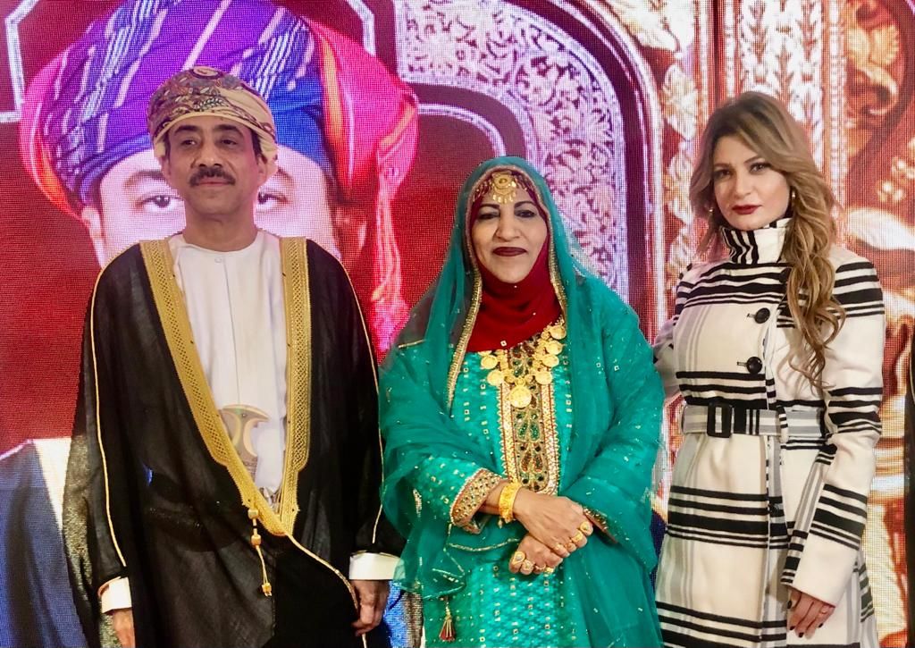 السفير العمانى وحرمه فى جانب من احتفالية مصر وسلطنة عمان السفير العمانى وحرمه فى جانب من احتفالية مصر وسلطنة عمان