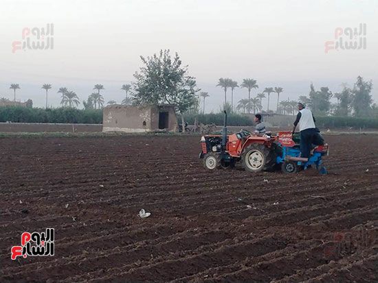 ألات-الزراعة-الحديثة ألات-الزراعة-الحديثة