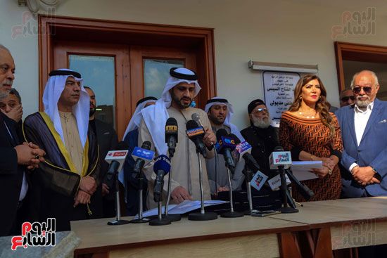 الشيخ سلطان القاسمى فى افتتاح دار رعاية فنانى مصر الشيخ سلطان القاسمى فى افتتاح دار رعاية فنانى مصر