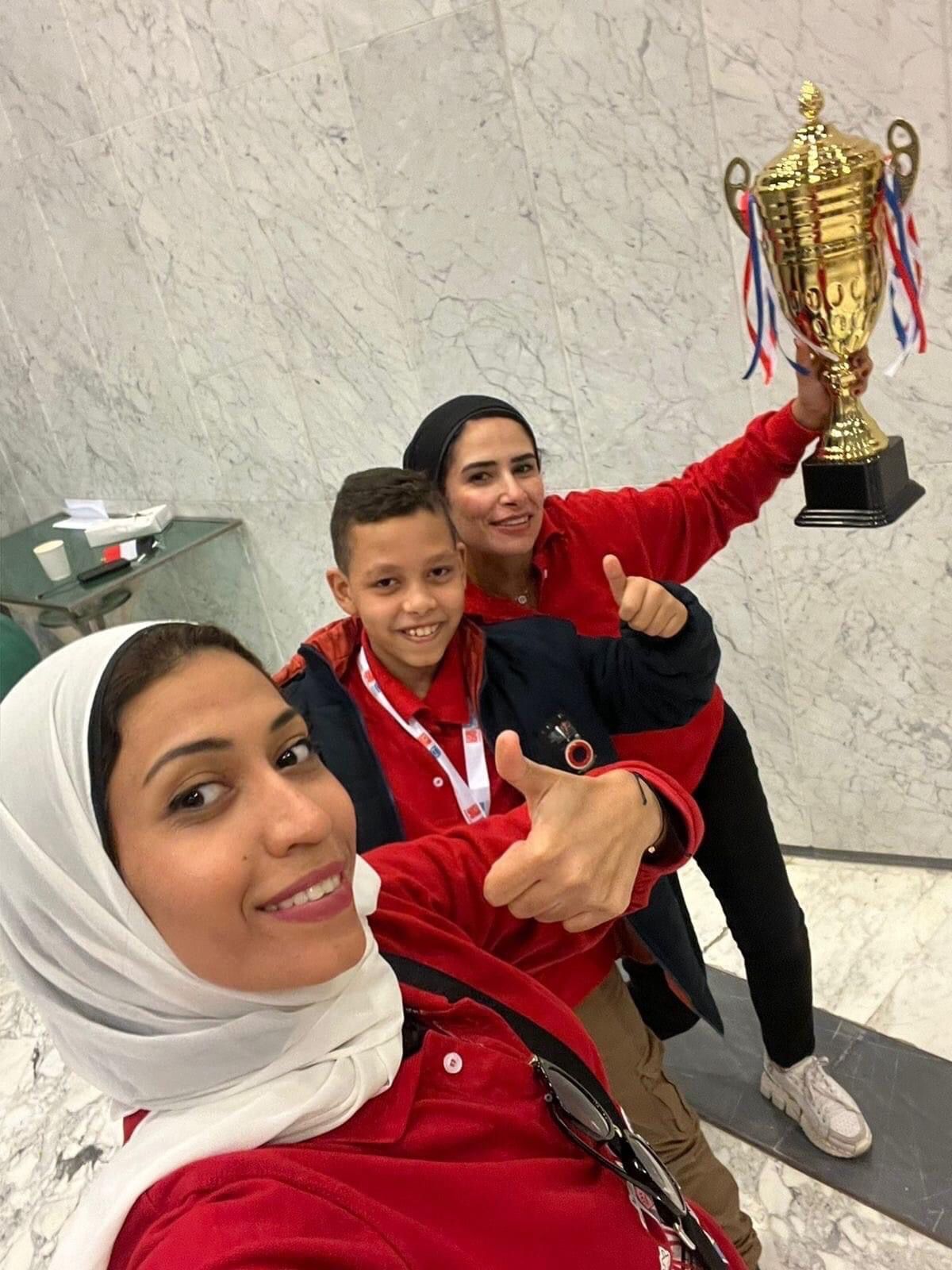 الطالب إبراهيم محمد يفوز بالمركز الأول عالميا فى مسابقة كنكن الطالب إبراهيم محمد يفوز بالمركز الأول عالميا فى مسابقة كنكن