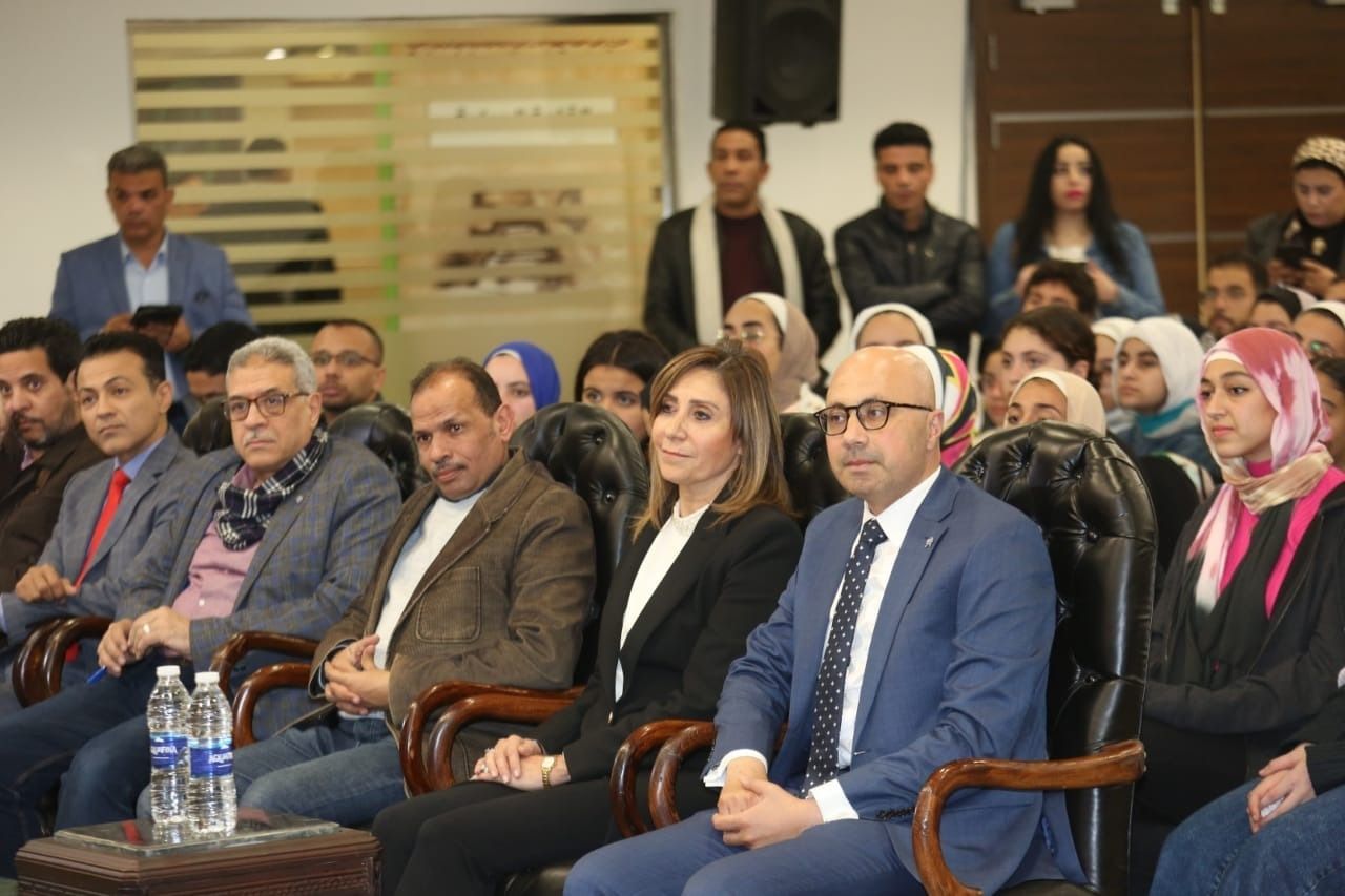 معرض الكتاب ينظم ندوة للكاتب الفرنسى رولان لومباردى (2) معرض الكتاب ينظم ندوة للكاتب الفرنسى رولان لومباردى (2)