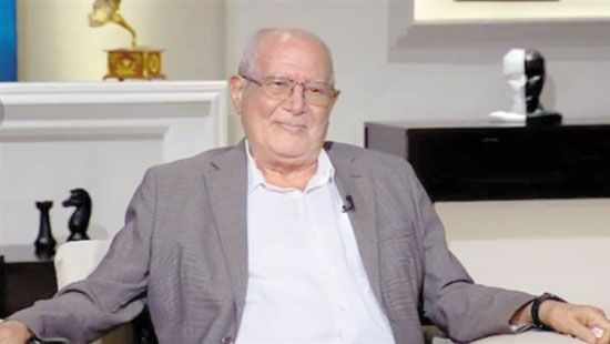الدكتور-أحمد-مرسي الدكتور-أحمد-مرسي
