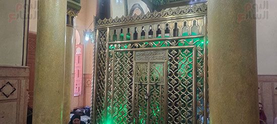 توافد-الزوار-على-مولد-أبو-خليل-(10) توافد-الزوار-على-مولد-أبو-خليل-(10)