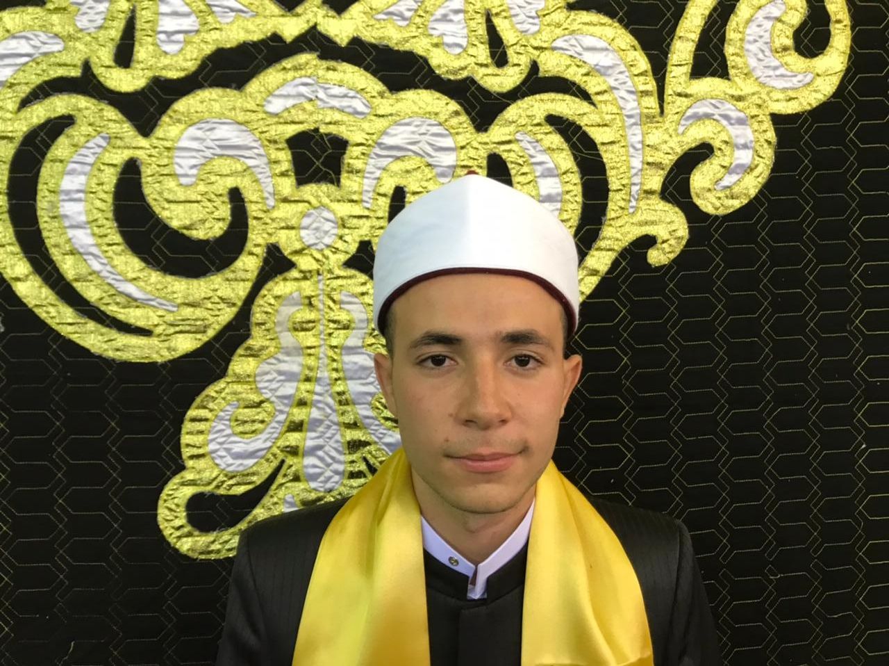 القارئ أحمد نور الدين القارئ أحمد نور الدين