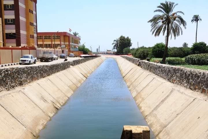 تبطين وتأهيل الترع بسوهاج (1) تبطين وتأهيل الترع بسوهاج (1)