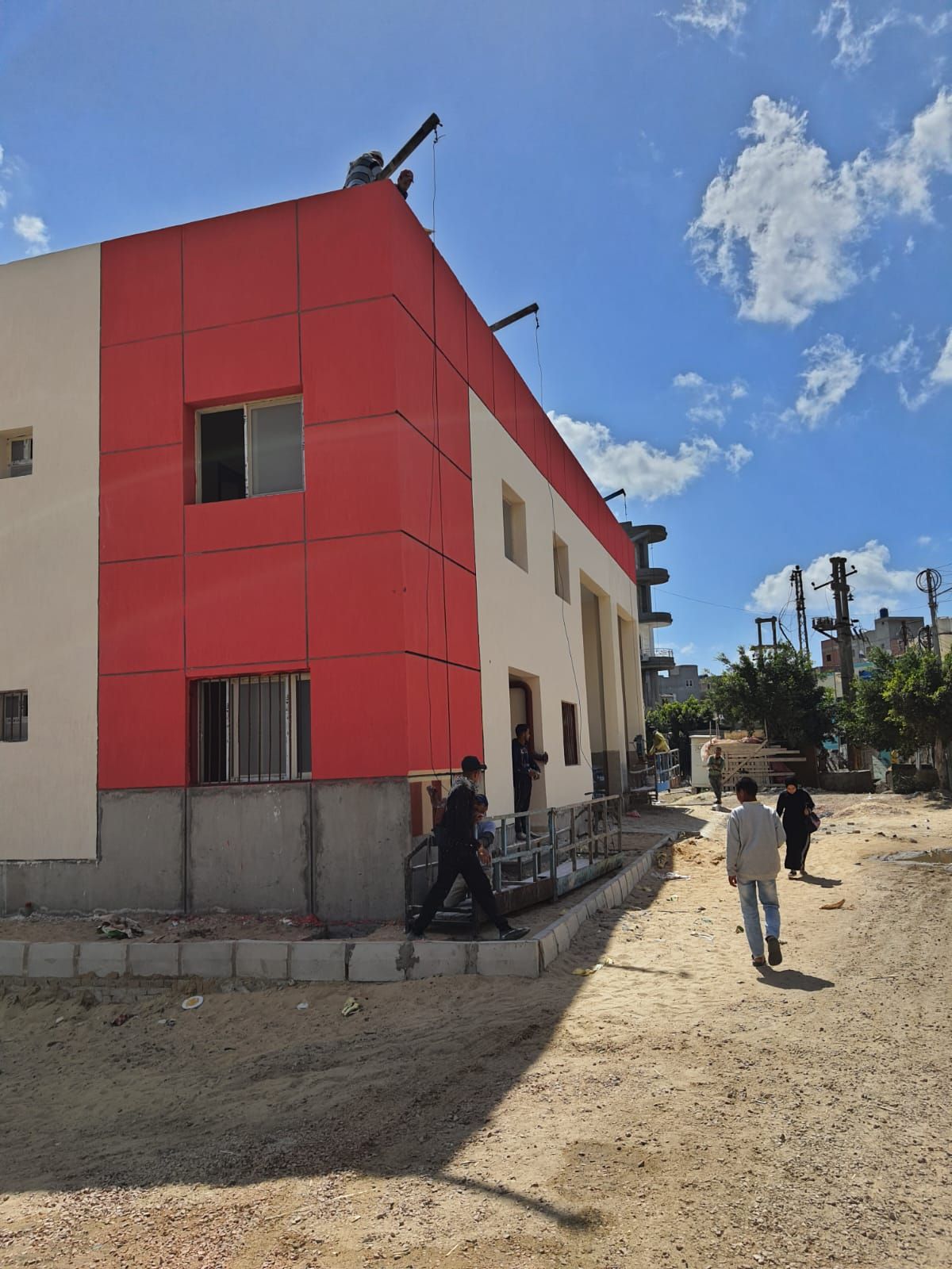 مبنى دفاع مدني بقرية البصراط