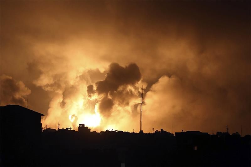 قصف مكثف من الاحتلال الإسرائيلى على قطاع غزة